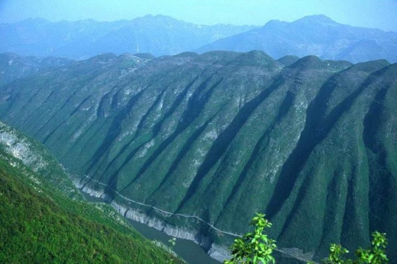 康輝旅游網(wǎng)<大美三峽下水·華夏神女3號>廣州往返重慶+三峽大壩+長江三峽+宜昌高動5天游