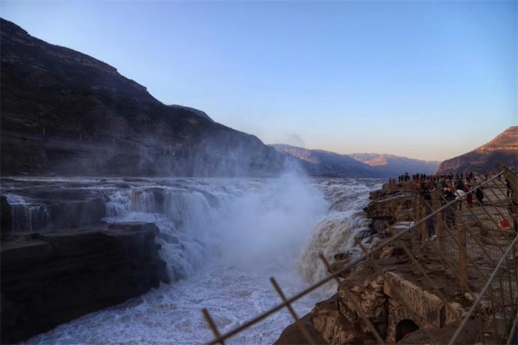 康輝旅游網(wǎng)<必發(fā)>臻品西安 秦始皇陵兵馬俑＋炎黃觀光公路＋壺口瀑布＋華山＋韓城  雙飛5天