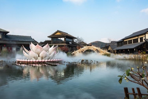 康輝旅游網(wǎng)廣州出發(fā)華東四市 揚州瘦西湖、南京牛首山、拈花灣、泰州鳳城河、揚州個園雙飛4天