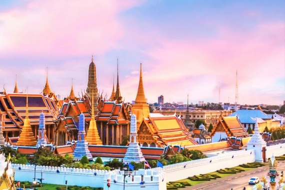 康辉旅游网<错峰出游 西双版纳纯玩5日游>郑州直飞西双版纳纯玩5日游/1-19人小团/升级一晚雨林大别墅/打卡网红白塔般若寺/网红星光夜市/六国水上市场