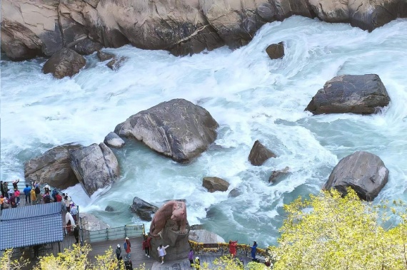 康辉旅游网<必发><楚天·长江传说号游轮·上水>广州往返宜昌+三峡游轮+三峡大坝+重庆高动5天