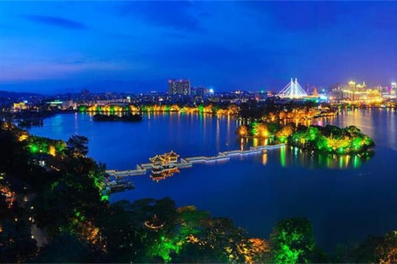 康辉旅游网广州往返华东五市，金茂君悦酒店，钱塘江观潮，拈花湾，周庄，沧浪亭6天跟团游