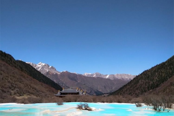 康辉旅游网<四川全景>广州往返成都、九寨、黄龙、峨眉、乐山、都江堰、熊猫、锦里双卧10日游