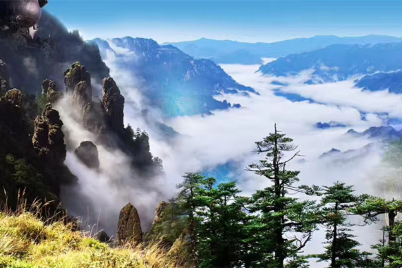 康辉旅游网<经典><滑雪神农架>广州往返岳阳，神农顶+官门山+国际滑雪场双高4天