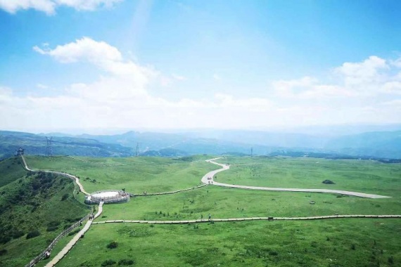 康辉旅游网<春游乌蒙>QG广州出发贵州花江峡谷大桥+乌蒙大草原+峰林布依双动4天