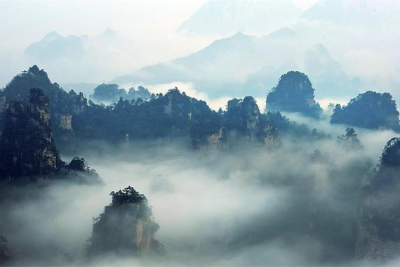 康辉旅游网GM5-6【湖南经典全景游-B线】韶山+张家界+凤凰高铁5天